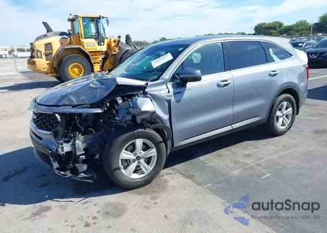 2022 Kia Sorento Lx z USA, uszkodzony, nr VIN 5XYRG4LCXNG123788